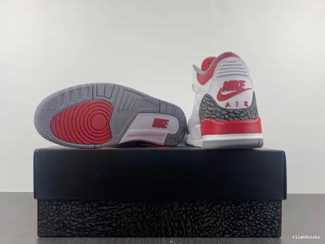 OG Air 3 DN3707-160 Fire Jordan Red 0504